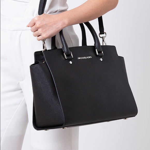 Michael Kors Handbags - michael kors black saffiano selma bag